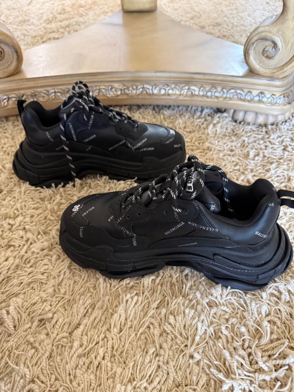 BALENCIAGA Triple S All Over Logo Sneaker Shoe Black / White 39 EU / 9 US - Picture 5 of 10